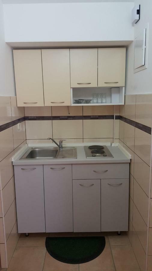 Apartmani Vesna Pinezici  Exterior photo